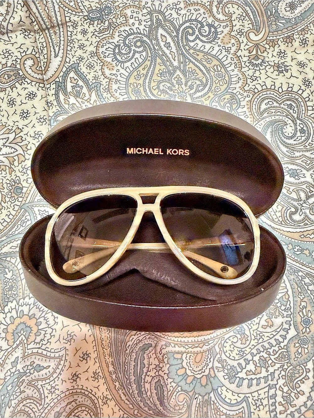 EUC Michael Kors Isla Aviator Sunglasses Blonde & Beige